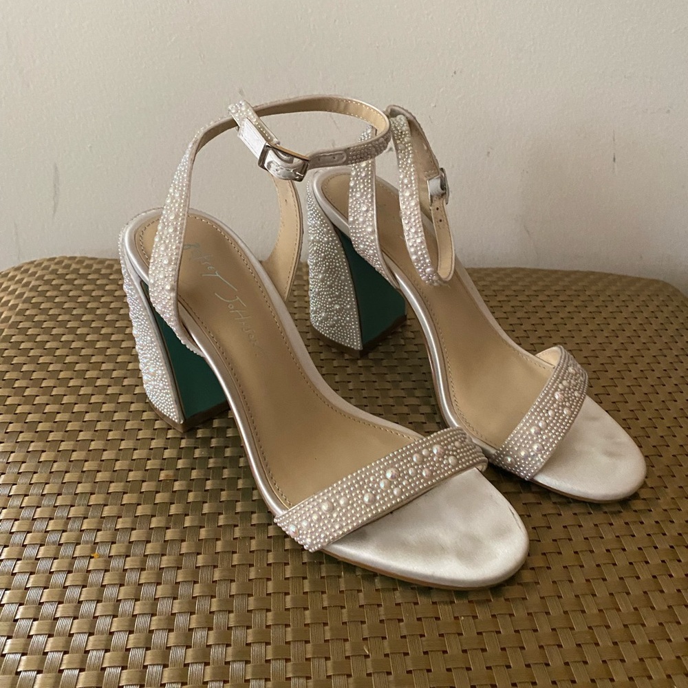 Betsey Johnson White Pearl Embellished Heels
